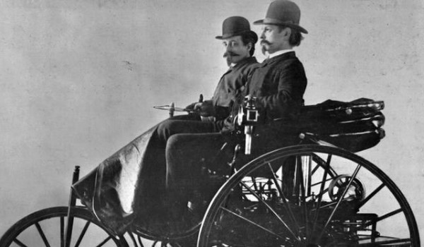 第一个发明汽车的人是谁(第一个发明汽车的是谁)-第2张图片