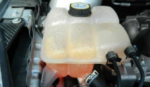 零下5度汽车水箱会冻吗，零下4度汽车水箱里的水会冻冰吗-第3张图片