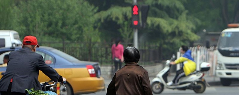 武汉闯红灯一般几天能查到 得意，在武汉闯了红灯几天能出来-第1张图片
